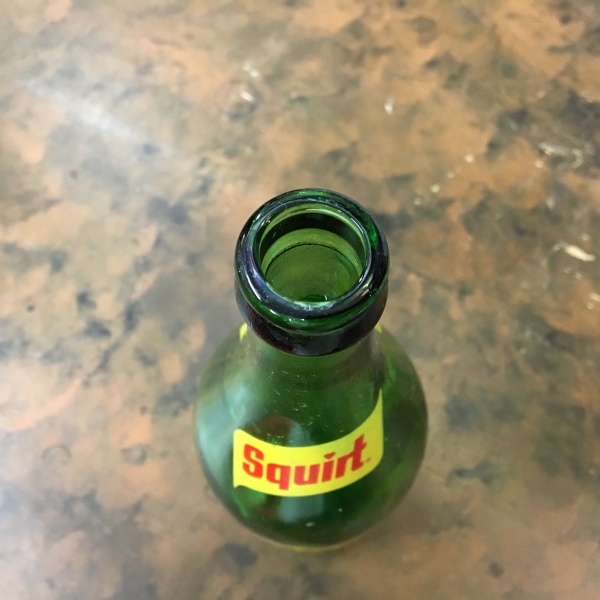 SQUIRT（スクワート）ヴィンテージ 28 FL.OZ. ボトル 1975 | アメリカ