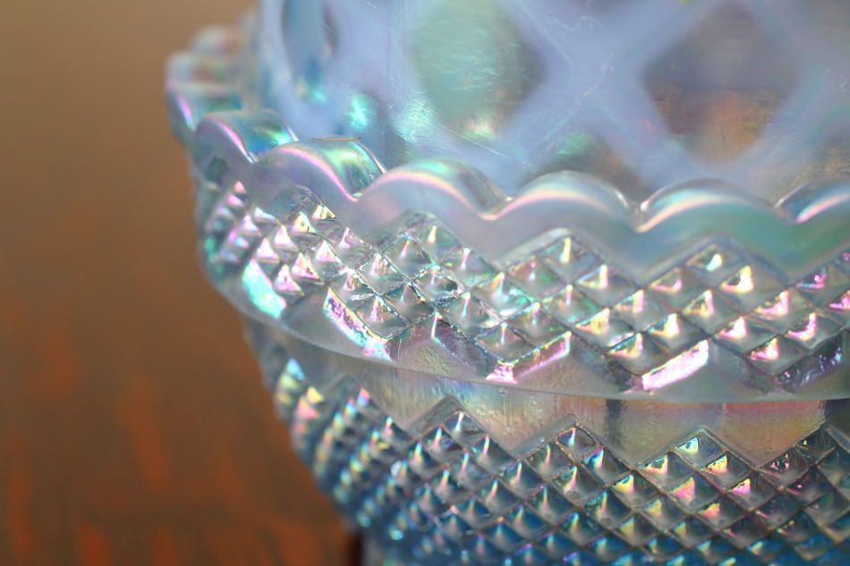 Fentonフェントン ブルー&オパールセント イリデッセンスガラス