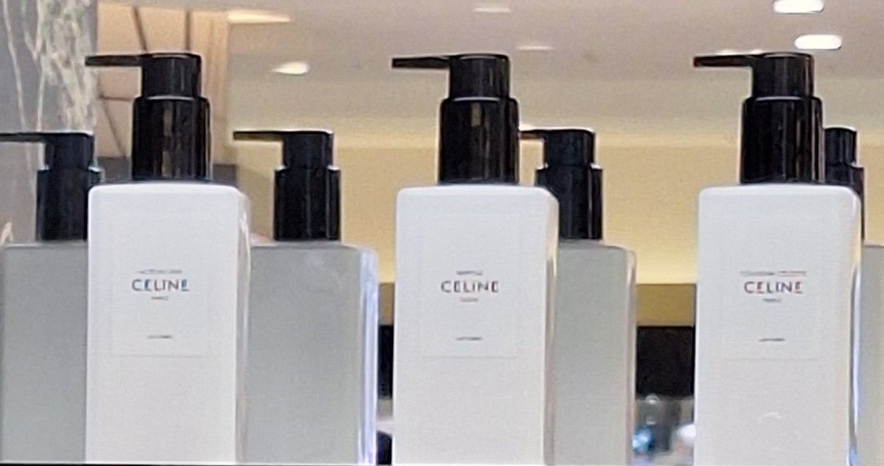 CELINE セレストオイル ボディ&ヘアオイル 250ml 楽天市場】セレスト
