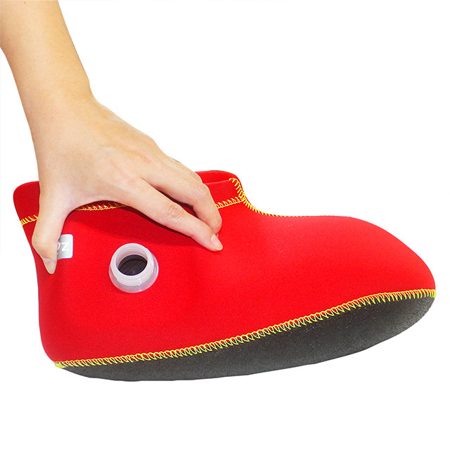 クロッツ やわらか湯たんぽ 足用ショートタイプ (底付き) ブラックS