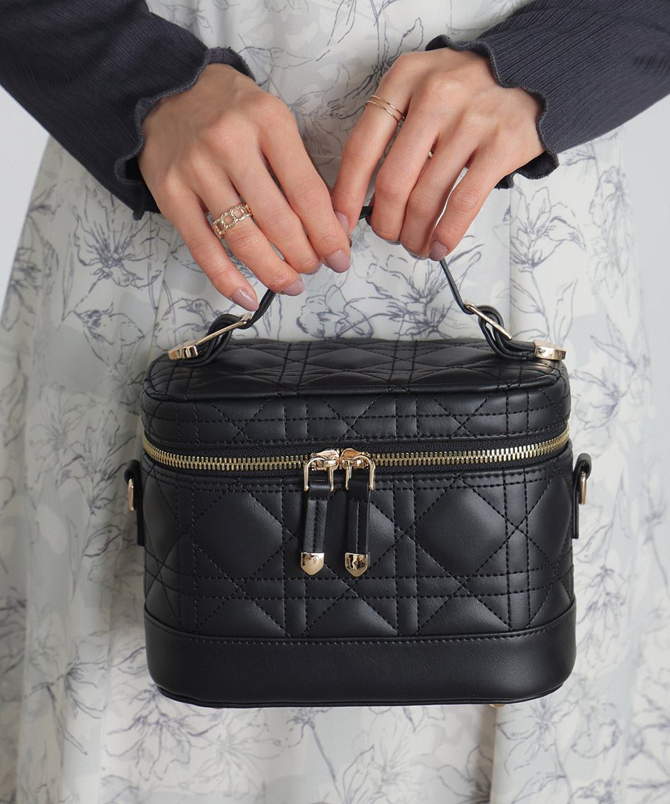 ALTROSE（アルトローズ） バニティ キルティング チェーン バッグ 3way