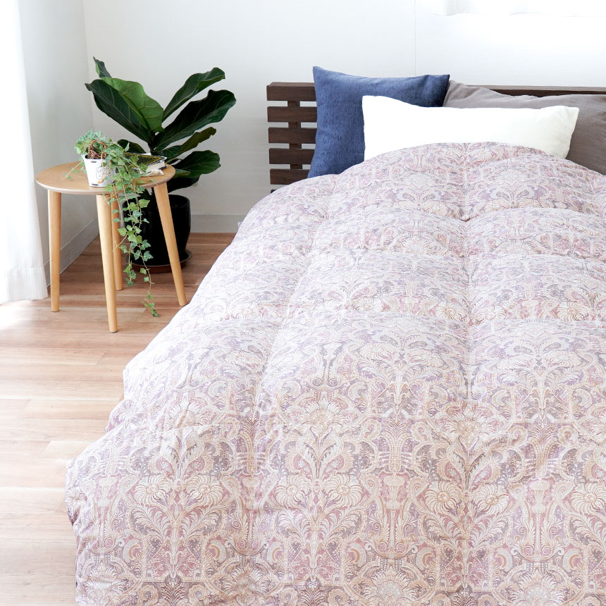 羽毛花柄掛け布団 ブルガリア産 ホワイトダウン 中古 羽毛花柄掛け布団