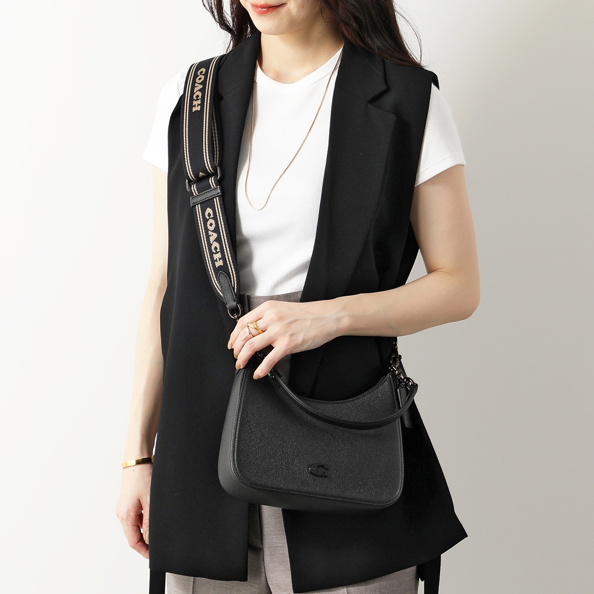 COACH（コーチ） ショルダーバッグ HOBO ホーボー CJ842 レディース