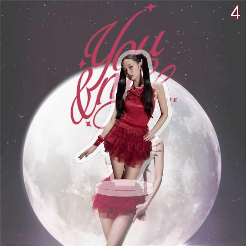 JENNIEグッズ YOU&ME ジェニー BLACKPINK 写真 卓上 10cm 両面印刷