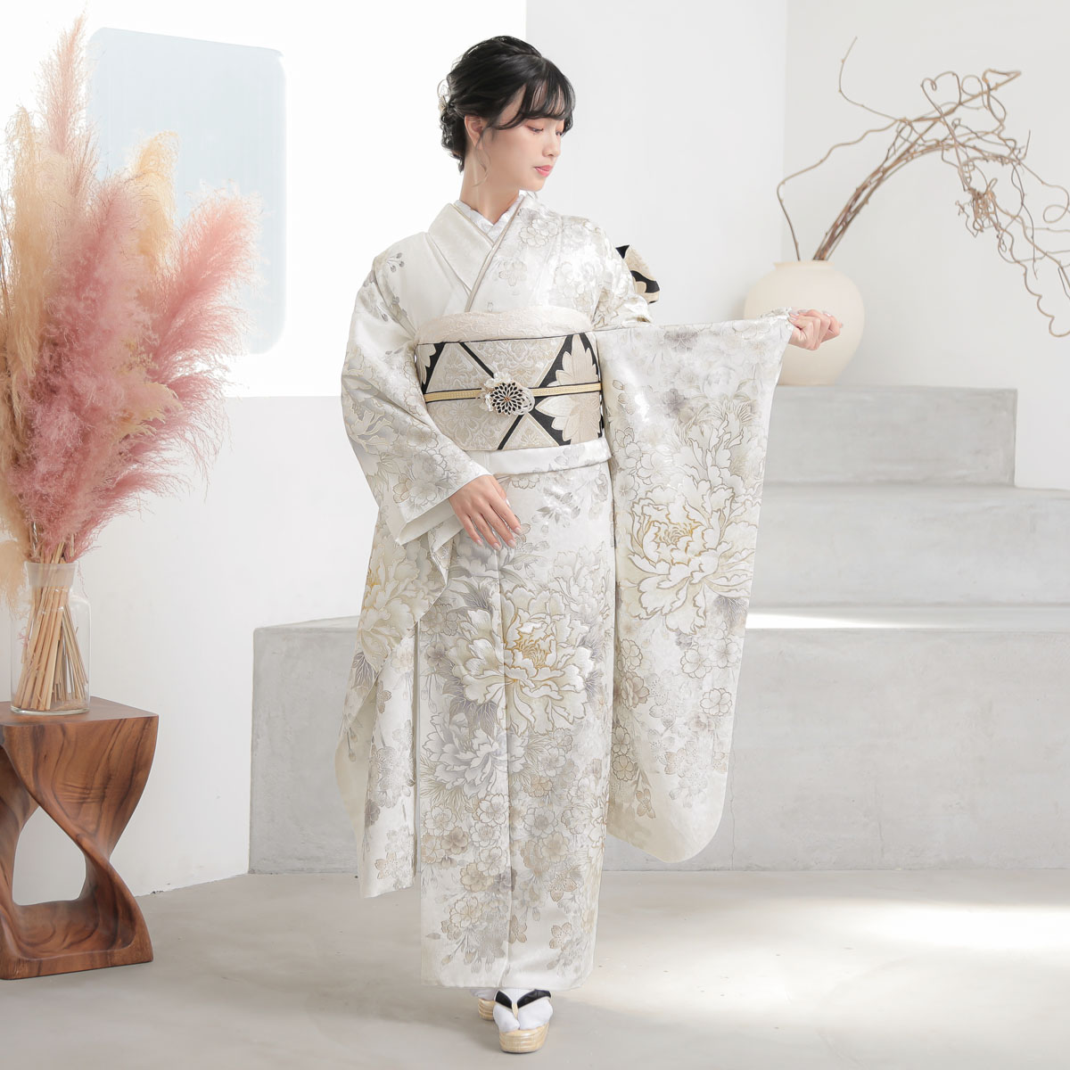145~159センチぐらいの方が適応サイズ】白地振袖フルセット 145~159