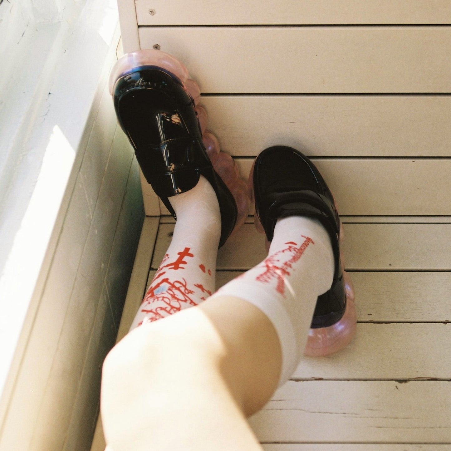 SHEEP Limited】JEWELRY LOAFER / BLACK ENAMEL x PINK AURORA