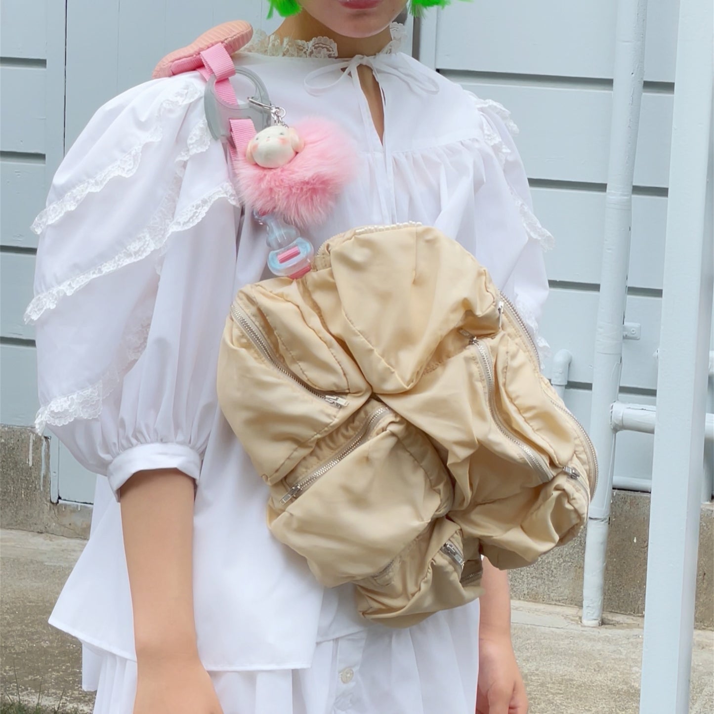 SHEEP LIMITED】MIKIOSAKABE 7pockets bag / Cream x Pink x Aurora