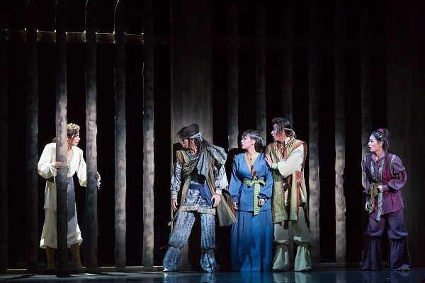 新コンビで贈る宝塚王道の二本立て公演！ 宝塚花組公演『邪馬台国の風