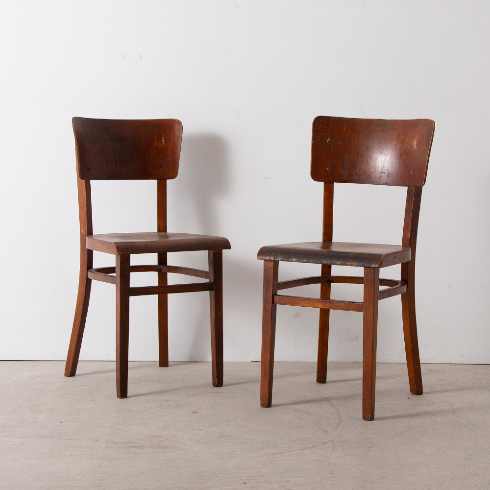 stoop | Wooden Chair for THONET