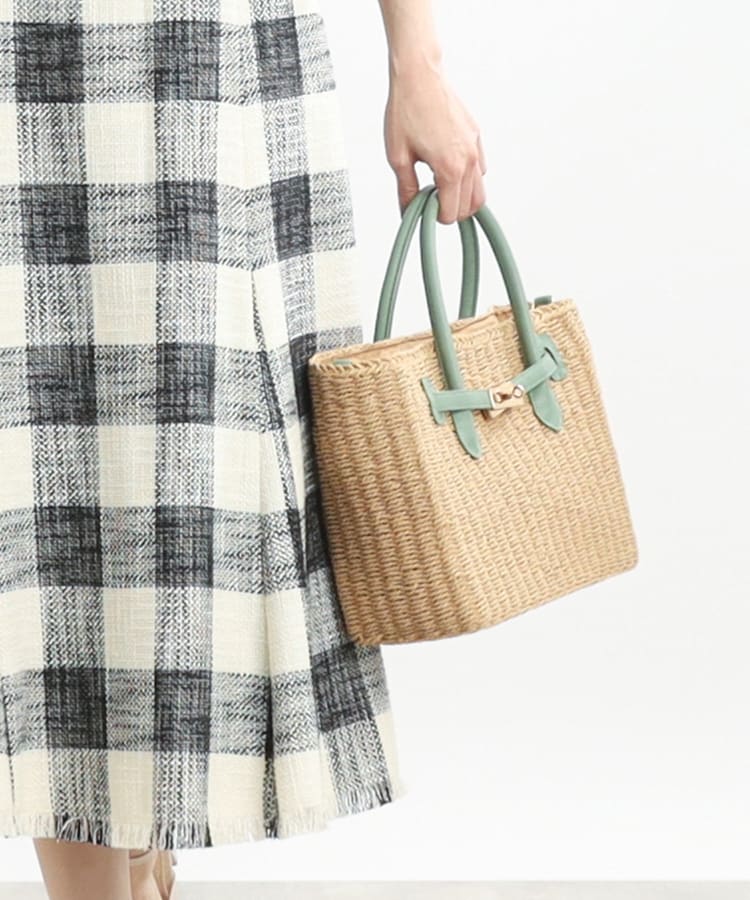 スクエアデザイン雑材バッグ（ショルダーバッグ） | Reflect