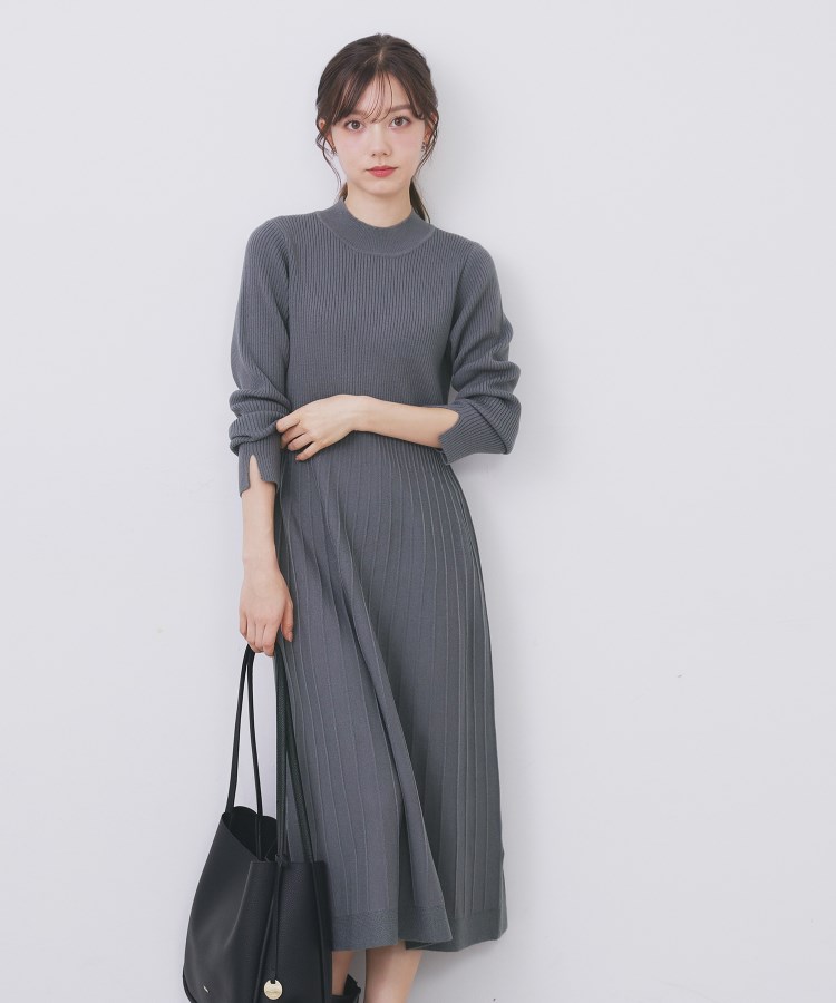 ラメフェザープルオーバーセット ニットワンピース【洗濯機OK】《XS