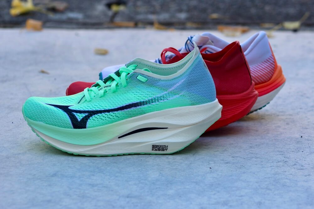 ミズノ「WAVE REBELLION PRO 3」＆「WAVE REBELLION PRO LOW」発売