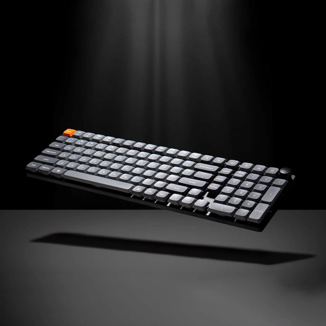 Keychron K17 Max QMK 有線 / Bluetooth 5.1 / 2.4GHz ワイヤレス 両