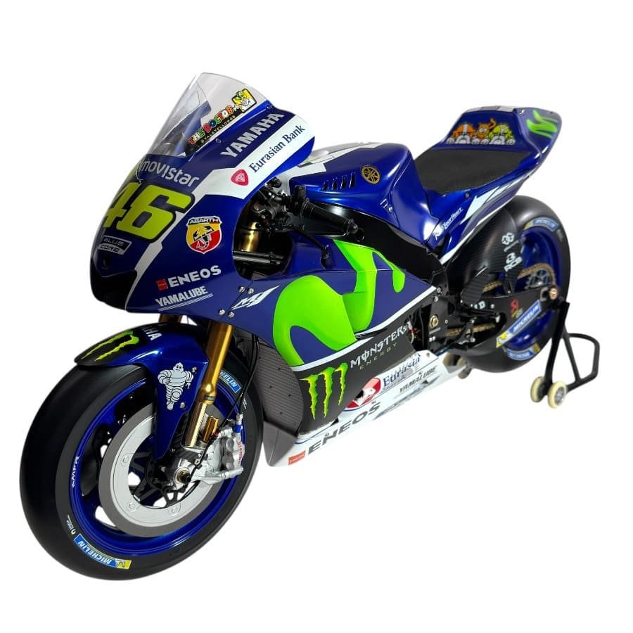 DeAgostini 1/4 Motorcycle Model Yamaha YZR-M1 2016 #46 V.Rossi