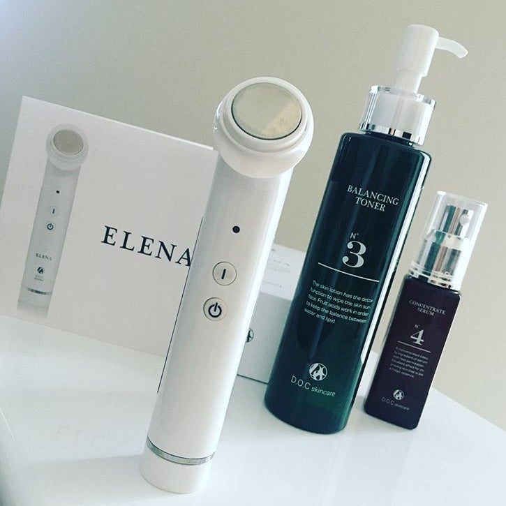 イオン導入は唯一、入れると出すが同時にできる！DOCスキンケア