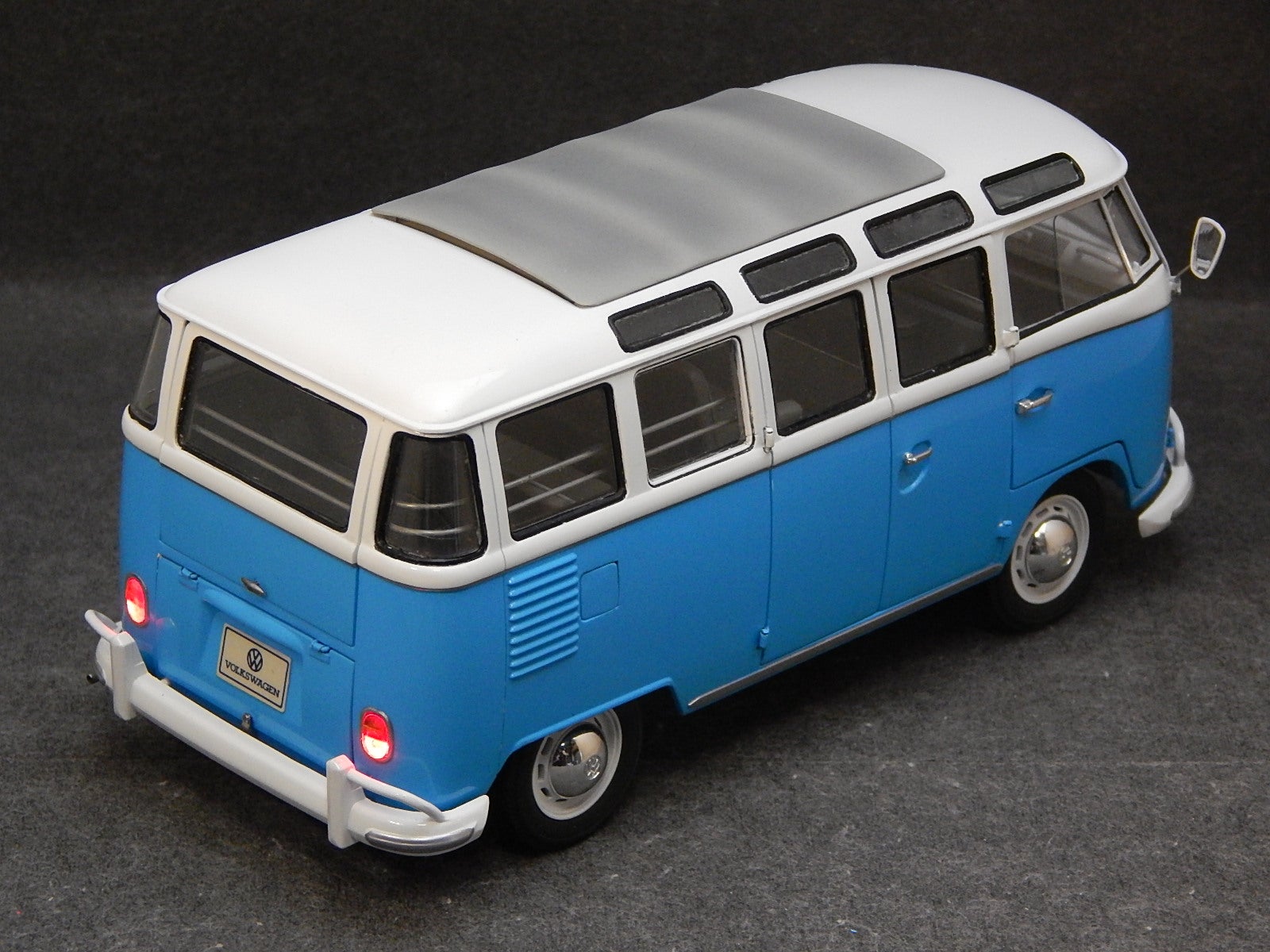 フォルクスワーゲン type2 23window | page!のカーモデルガレージ