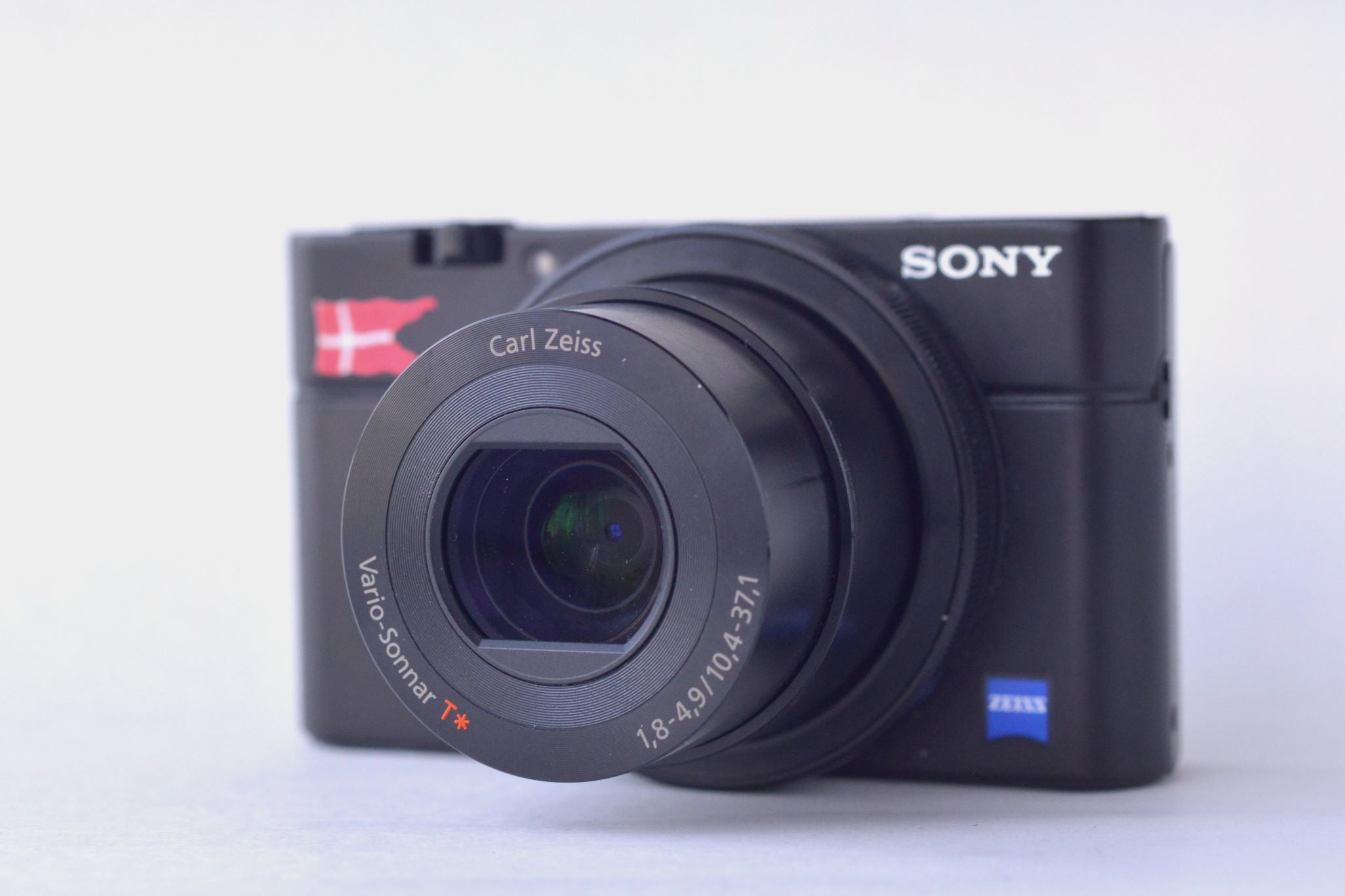 使い続けて早10年、SONY RX100初代。 | 1m71