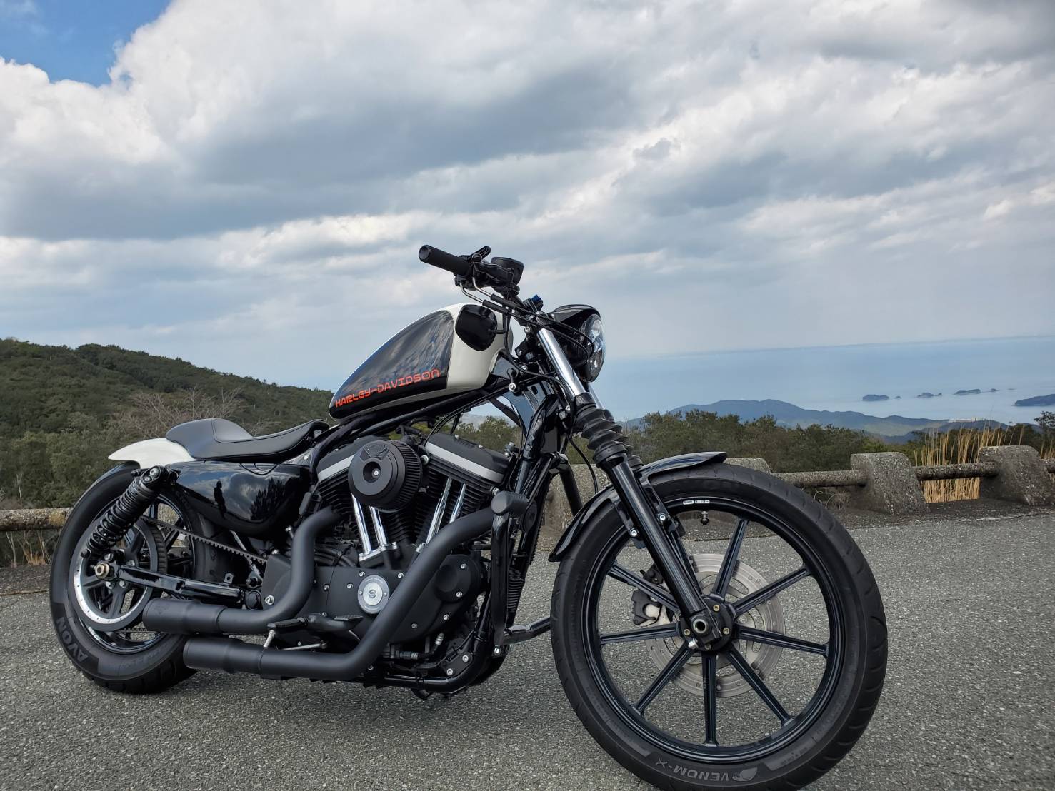 ブログ】ハーレーダビッドソン スポーツスターlx883n ワンオフマフラー