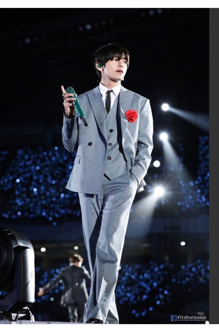 スーツ テテ | テテ LOVE MYSELF