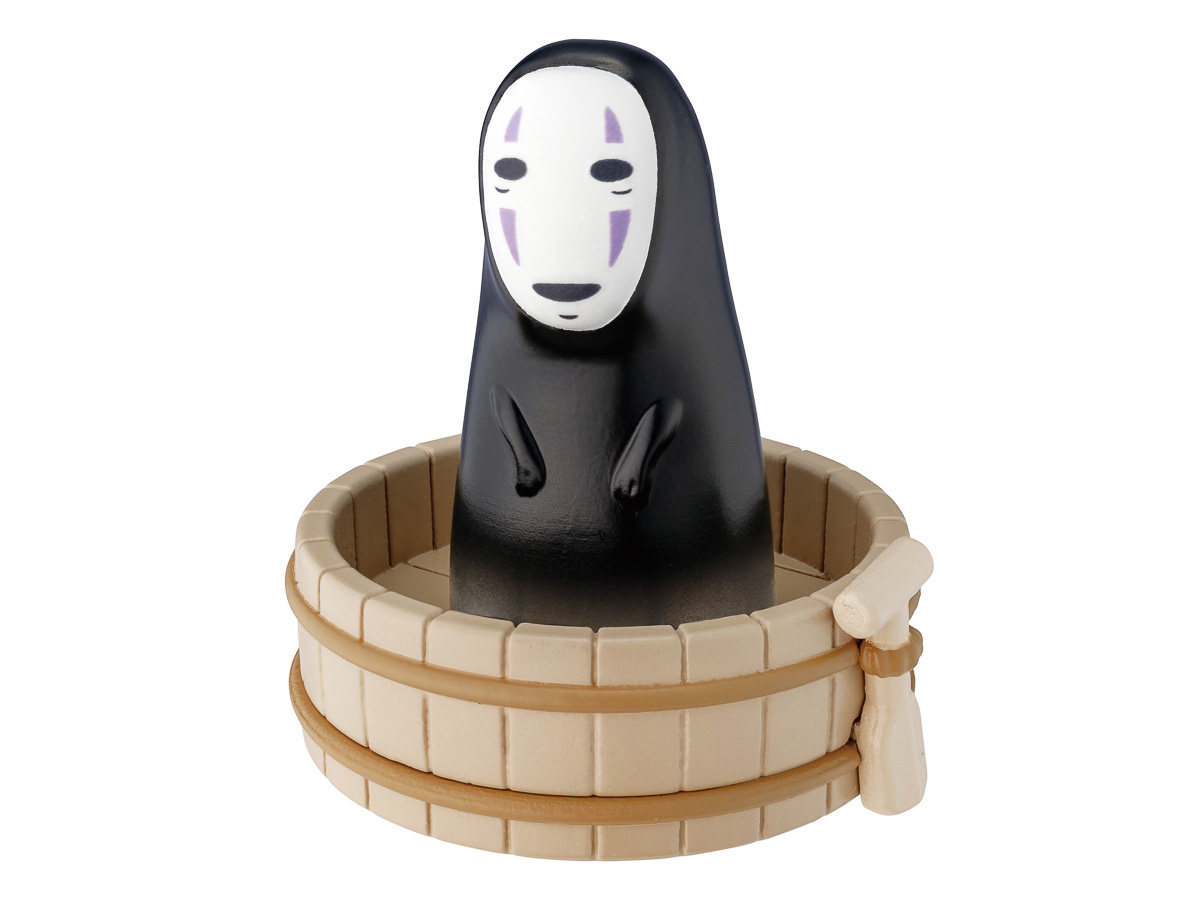 たらいに乗っている「カオナシ」がトミカになった！体の下部がちょっと