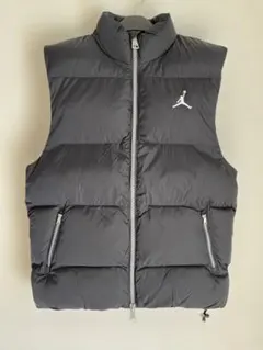 2026年最新】jordanダウンベストの人気アイテム - メルカリ