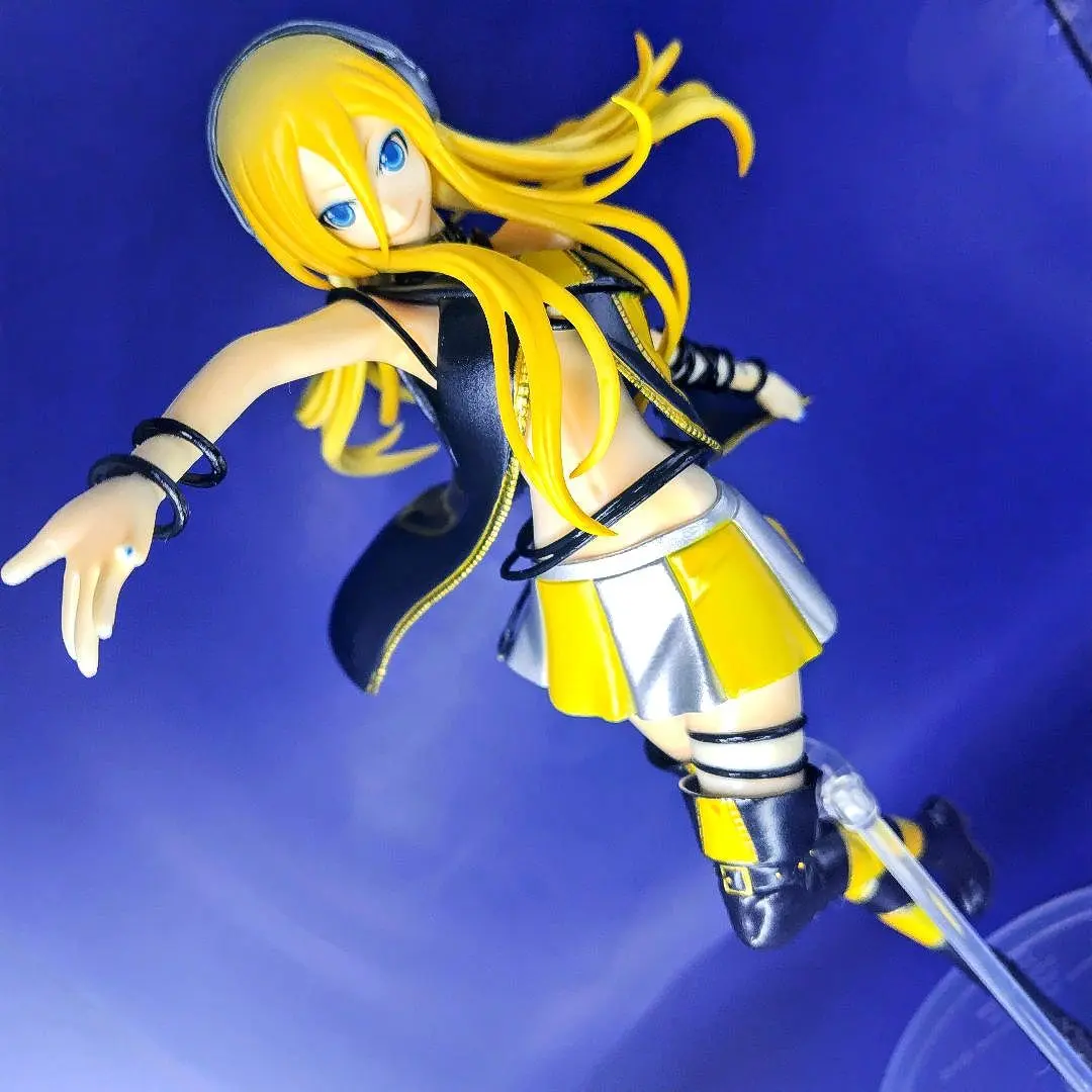 2026年最新】lily from anim.o.v.eの人気アイテム - メルカリ