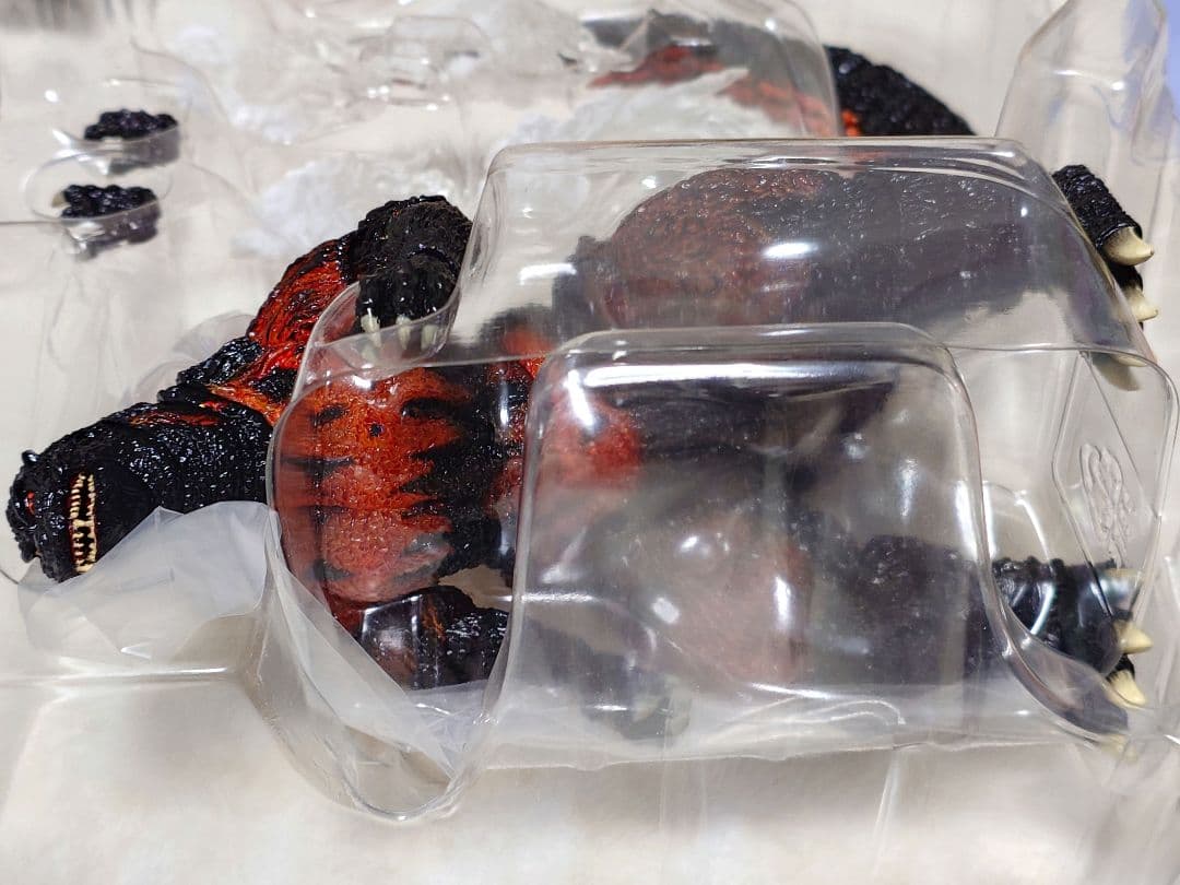 S.H.MonsterArts　ゴジラ1995　 アルティメット　バーニング