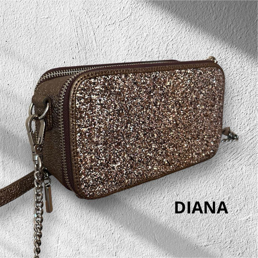 極美品 DIANA グリッター ショルダーバッグ カメラバック チェーン ラメ 極美品 DIANA グリッター ショルダーバッグ カメラバック チェーン