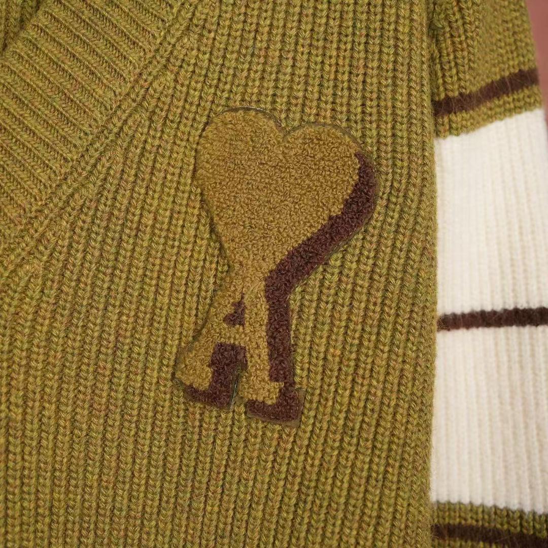 新品同様 AMI PARIS オリーブグリーン ウールセーター S - メルカリ