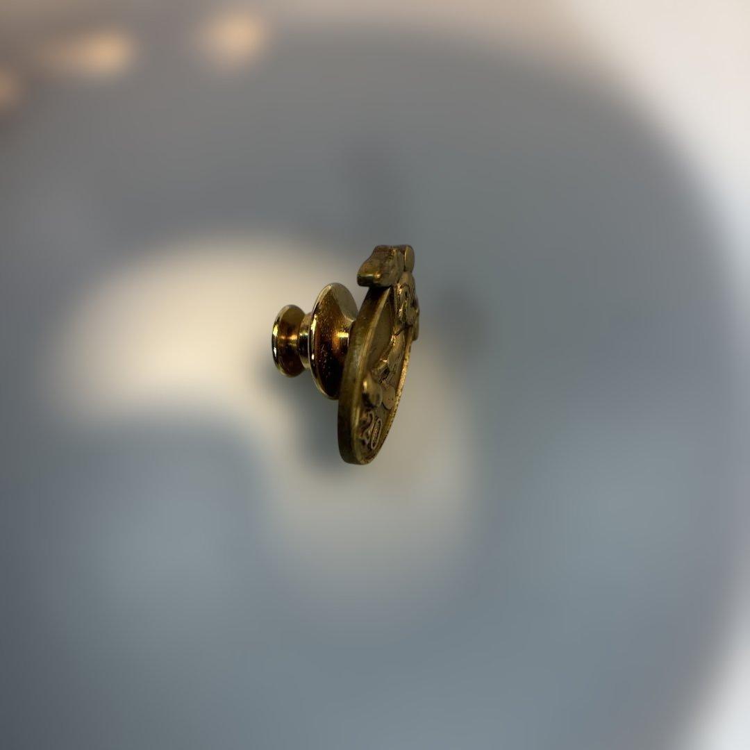 激レア ディズニー キャスト 勤続20年 記念ピンバッジ ミッキー - メルカリ