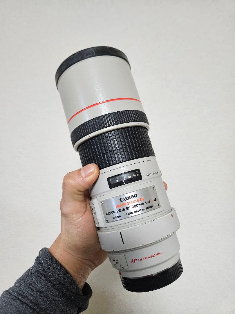 ef 300mm f4L is canon ジャンク Amazon.com : Canon EF 300mm f/4L IS USM Telephoto Fixed Lens for