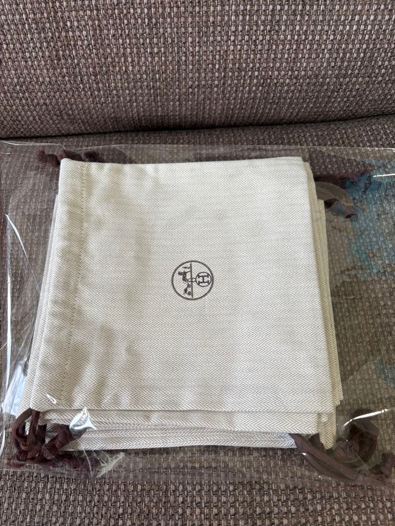正規品美品 HERMES エルメス 巾着袋 保存袋（21x21cm）3枚セット