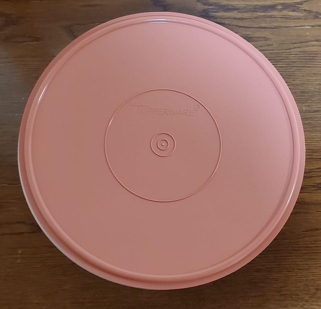 【新品】タッパーウェア　スーパーミックスボール 特大 (蓋付きボール) 新品 タッパーウェア スーパーミックスボールの通販 by お出汁の店｜ラクマ