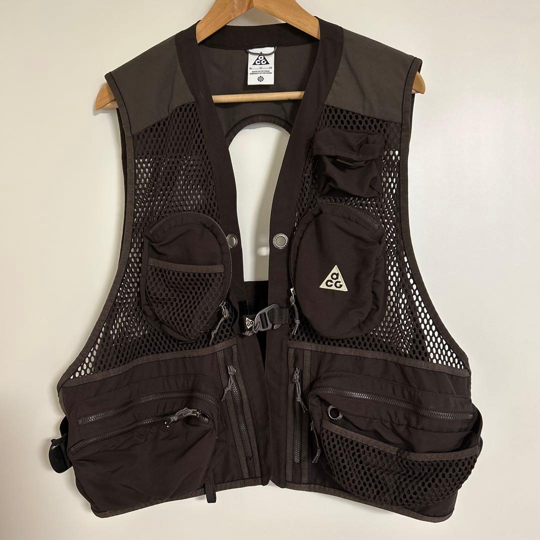 ナイキ　ACG バトルズベスト　XL 美品 NIKE ACG（ナイキエィシージー）の「NIKE / ACG バトルズ ベスト