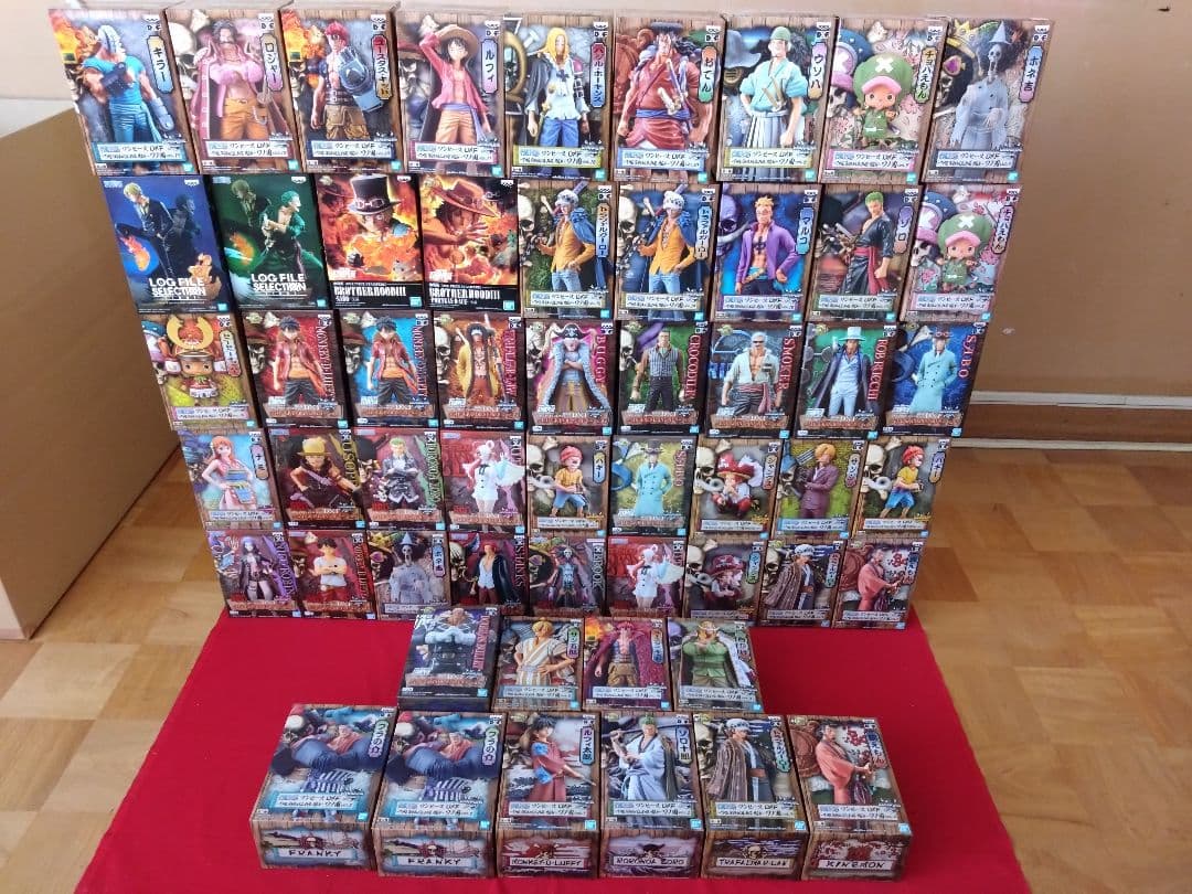 ワンピース フィギュア 55点 セット Amazon.co.jp: 超造形魂 劇場版「ONE PIECE FILM Z」決戦用戦闘服 BOX