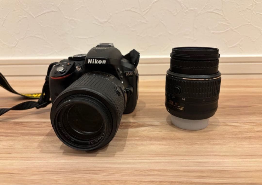 本日23時〆　Nikon D5300 18-55mm & 55-200mmセット Nikon D5300 18-55mm VR II and 55-200mm VR II Kit with Gadget Bag