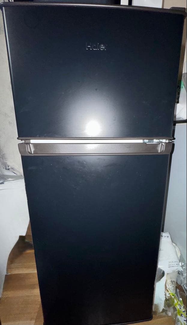 Haier ブラック 2ドア冷蔵庫ハイアール　JR-HS12A(K) 軒先渡し】ハイアール 120L 2ドア冷蔵庫 直冷式 ブラック JR-HS12A(K