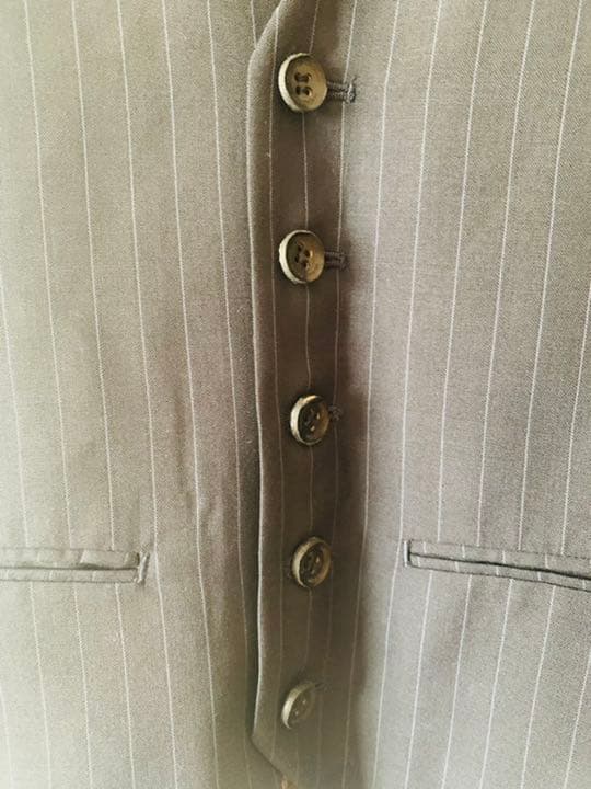 ☆極美品☆ イサムカタヤマ バックラッシュ 総柄ベスト ジレ - メルカリ