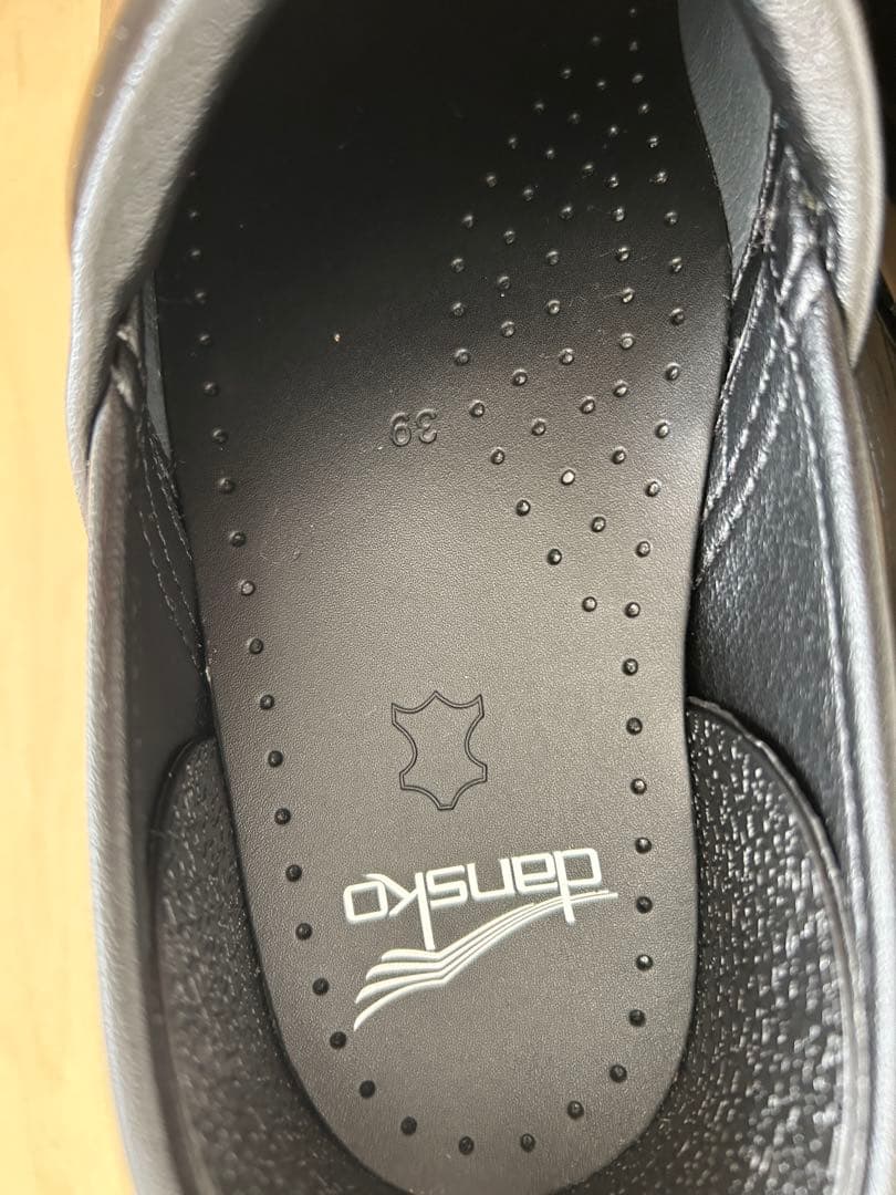 極美品 ダンスコ サボサンダル プロフェッショナル パテント 黒 39