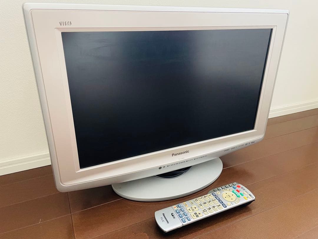 美品 パナソニック ビエラ 20型 20インチ シルバー 液晶テレビ Panasonic - パナソニック 20V型 20インチ 液晶テレビ ビエラ TH