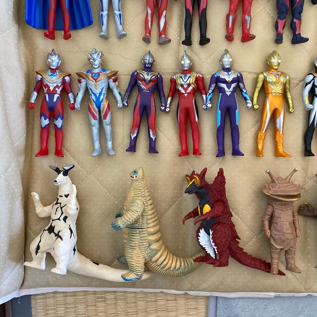 らくろぼL様専用☆ウルトラマンソフビ 43体まとめ売り☆ - メルカリ