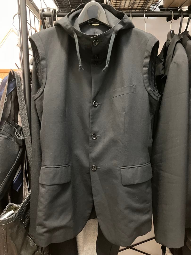 最終価格 BLACK comme des garçon ハイネックフードベスト BLACK COMME DES GARCONS
