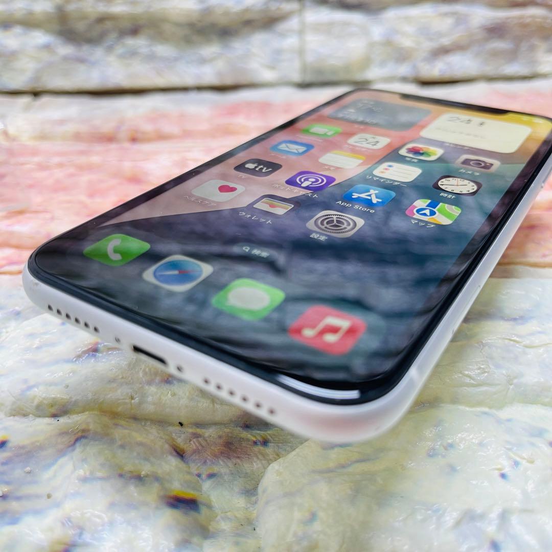 SIMフリー iPhoneXR 64GB ホワイト 新品バッテリ－ - メルカリ