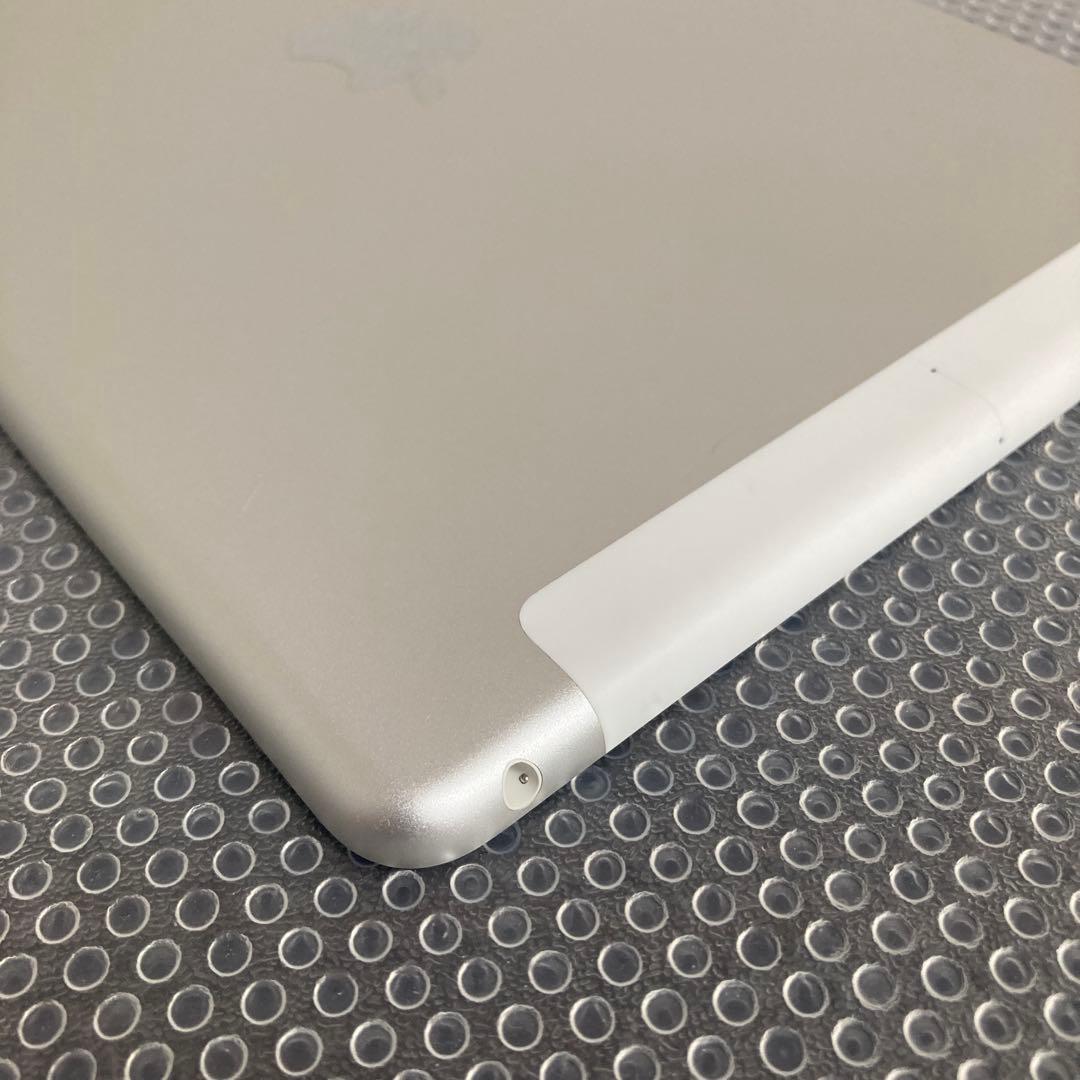 903【早い者勝ち】電池ほぼ新品☆iPad6 第6世代 32GB SIMフリー