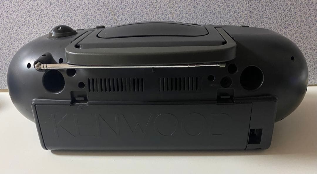 CDラジカセ（KENWOOD)ジャンク品 - メルカリ