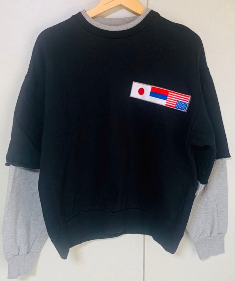 ゴーシャラブチンスキー 国旗 ダブルスリーブ スウェット トレーナー