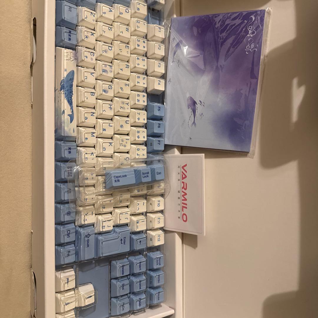 Varmilo 水彩画風キーボード 静電容量ローズ軸 フェルマー，Varmiloの新型静電容量式メカニカルキースイッチを国内