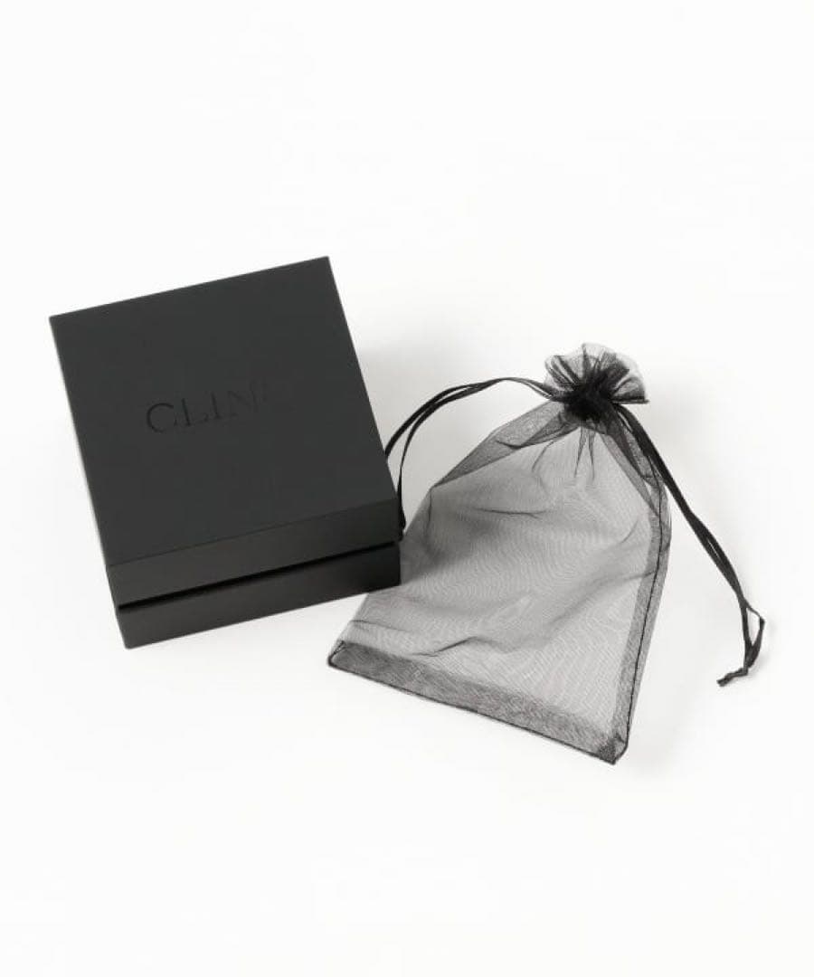 CLINQ】PIA☆ヘアジュエリー - メルカリ