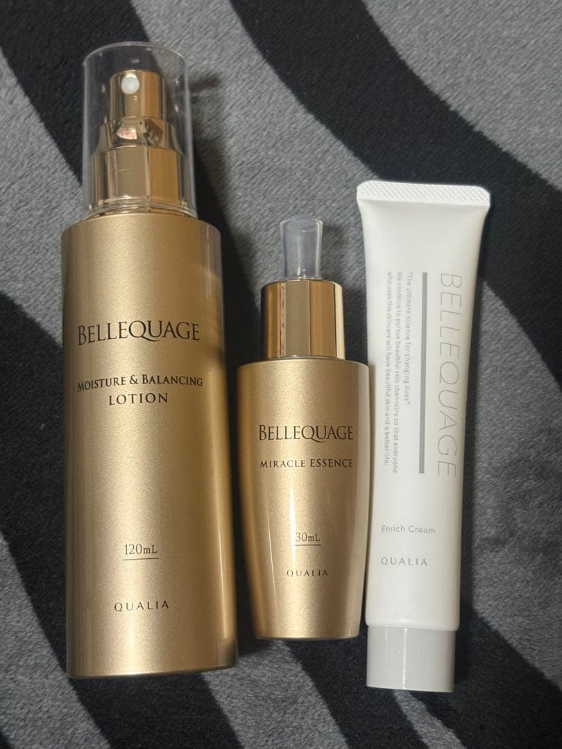 ベルクアージュ スキンケア3点セット - メルカリ