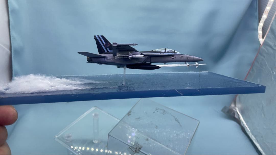 トップガン マーヴェリック F18 ミサイル発射 ジオラマ エフトイズ